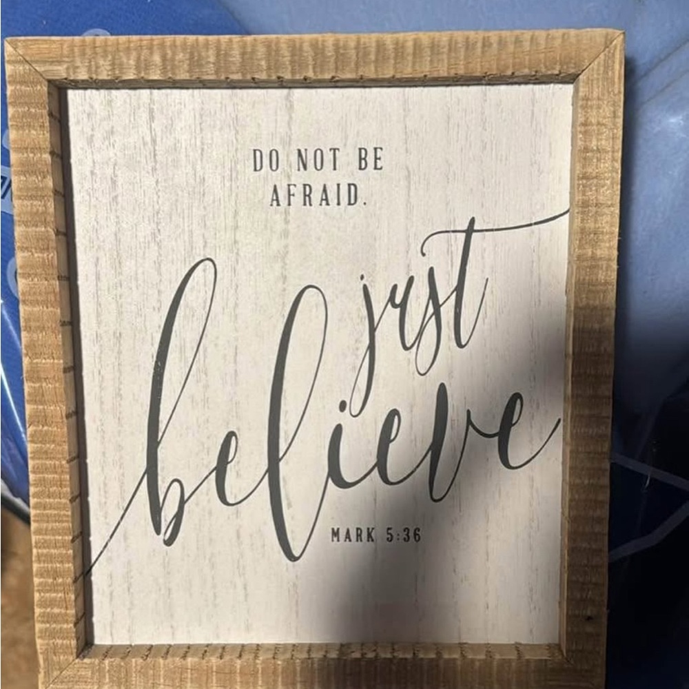 Wall art frame